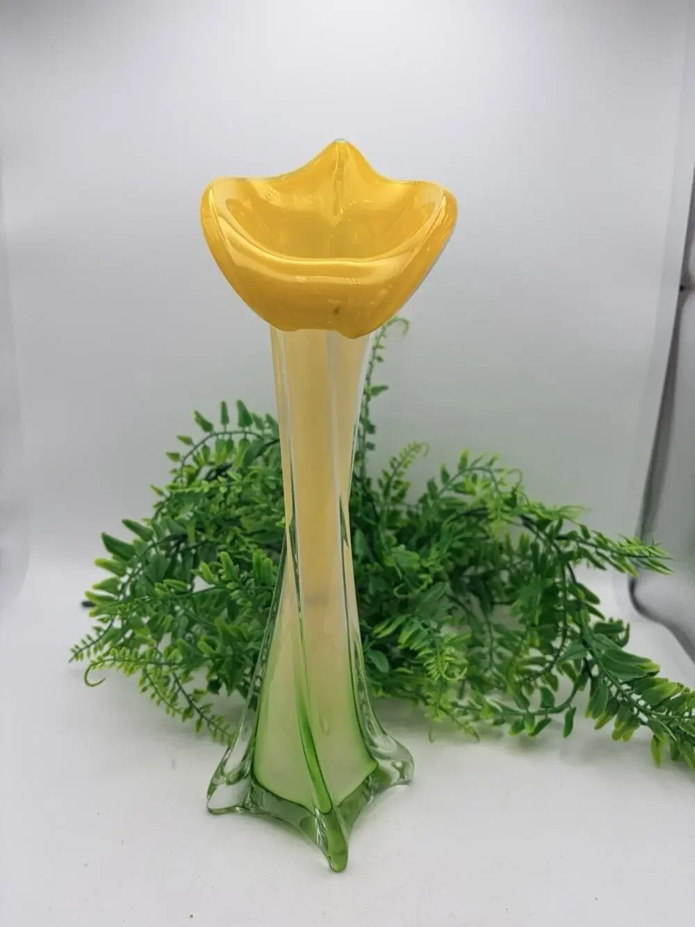 Lily Jack In The Pulpit Art Glass Vase Gradient Yellow & Blue 13